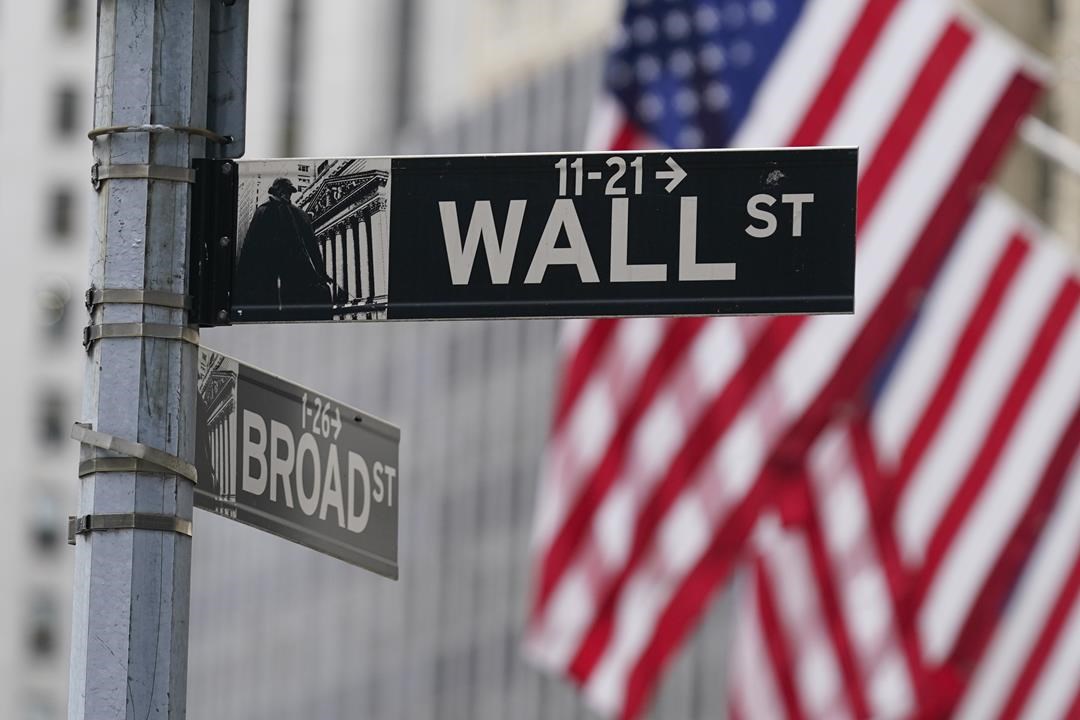 Stock Market Today Wall Street Ends Its 10Th Winning Week In 11 With Mixed Results 65A1B745445A3